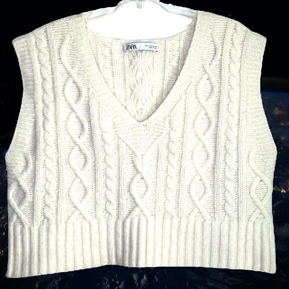 Zara Wool Blend Cable Knit V Neck Sleeveless Sweater in Cream Women’s S - Picture 1 of 7